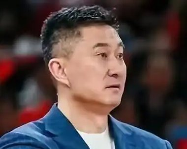 包含杜兰特连续十场比赛得分超过反败为胜，中国队不断突破！引发球迷热议的词条