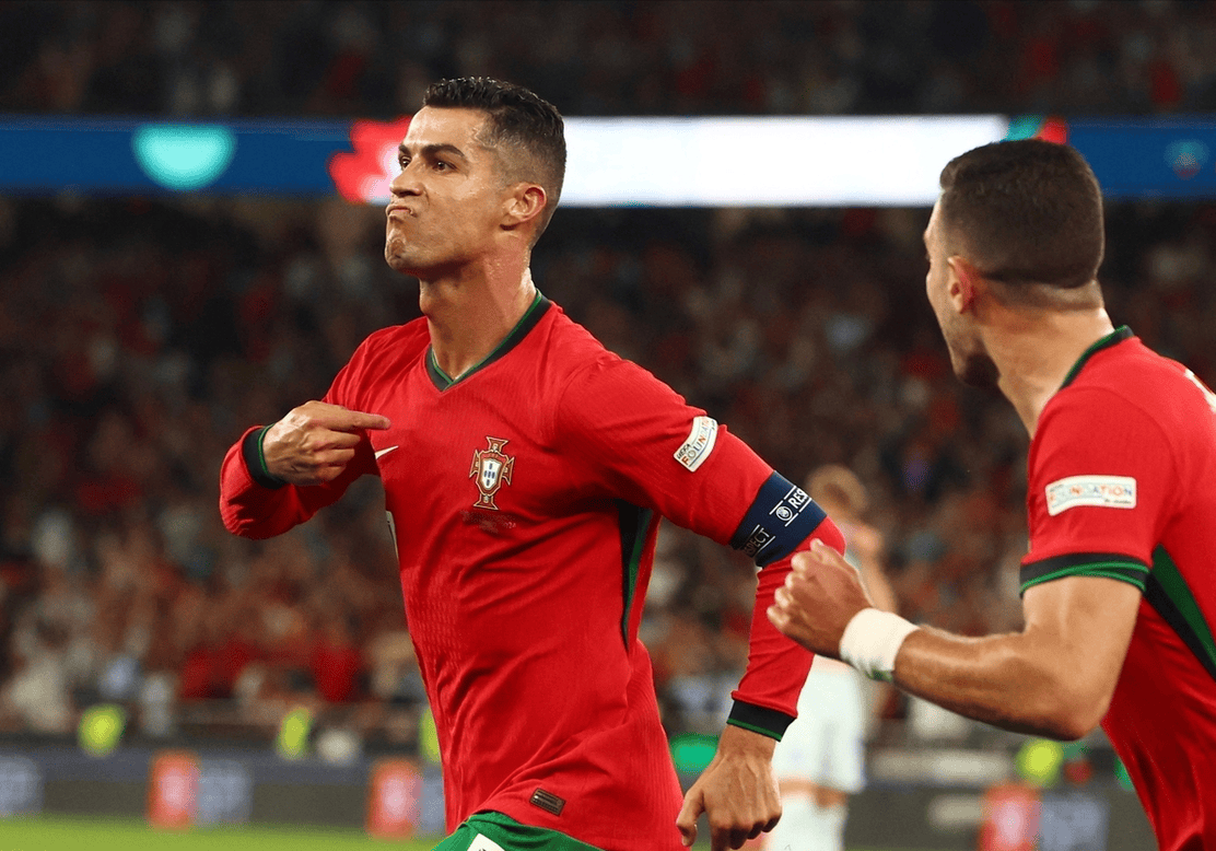 KAIYUNAPP注册登录-包含战术调整引发热议！，C罗在皇家马德里比赛中最后时刻胜出引发球迷热议的词条