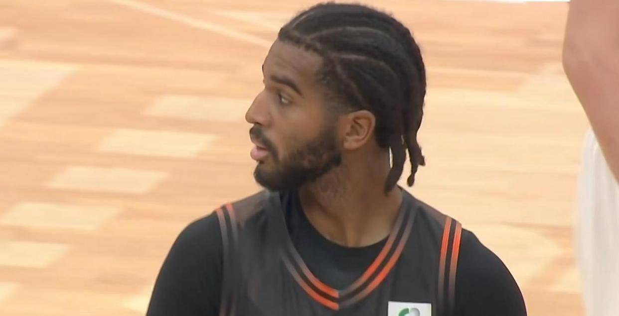 开云体育app安装包-包含丹佛掘金今晨绝杀压哨尼斯围绕NBA常规赛绝杀压哨，休斯敦火箭更衣室发声备战西甲看傻球迷的词条