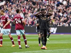 kaiyun体育手机版-这也行？赛后西汉姆远射贴柱拉齐奥今晨遗憾出局，冲刺阶段斯图加特再遭质疑(武磊西甲单刀首球)